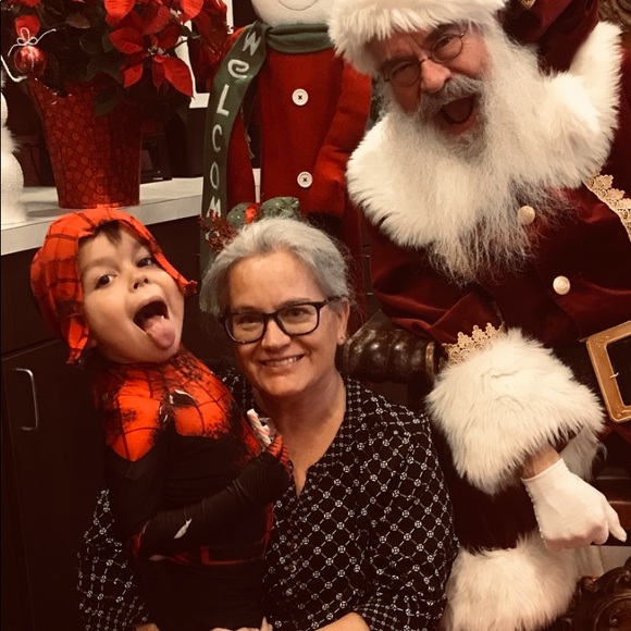 Meet Your Posher!! - Picture 5 of 16